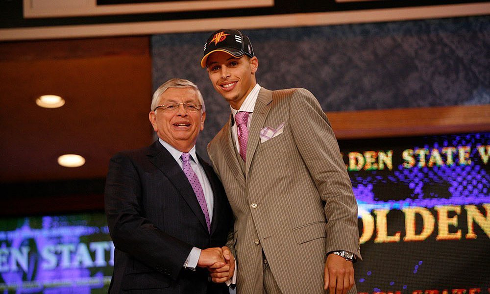 Curry no Draft da NBA em 2009. Foto: Reprodução/Curry via Instagram