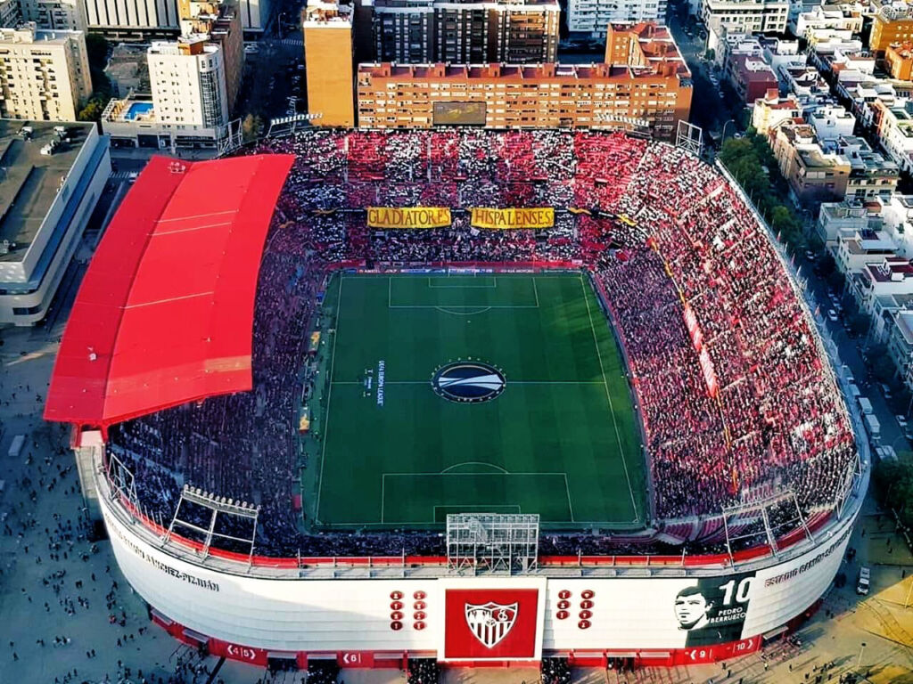 Estádio Ramón Sanchez-Pizjuan, palco da Final da Europa League de 2022. Foto: Reprodução