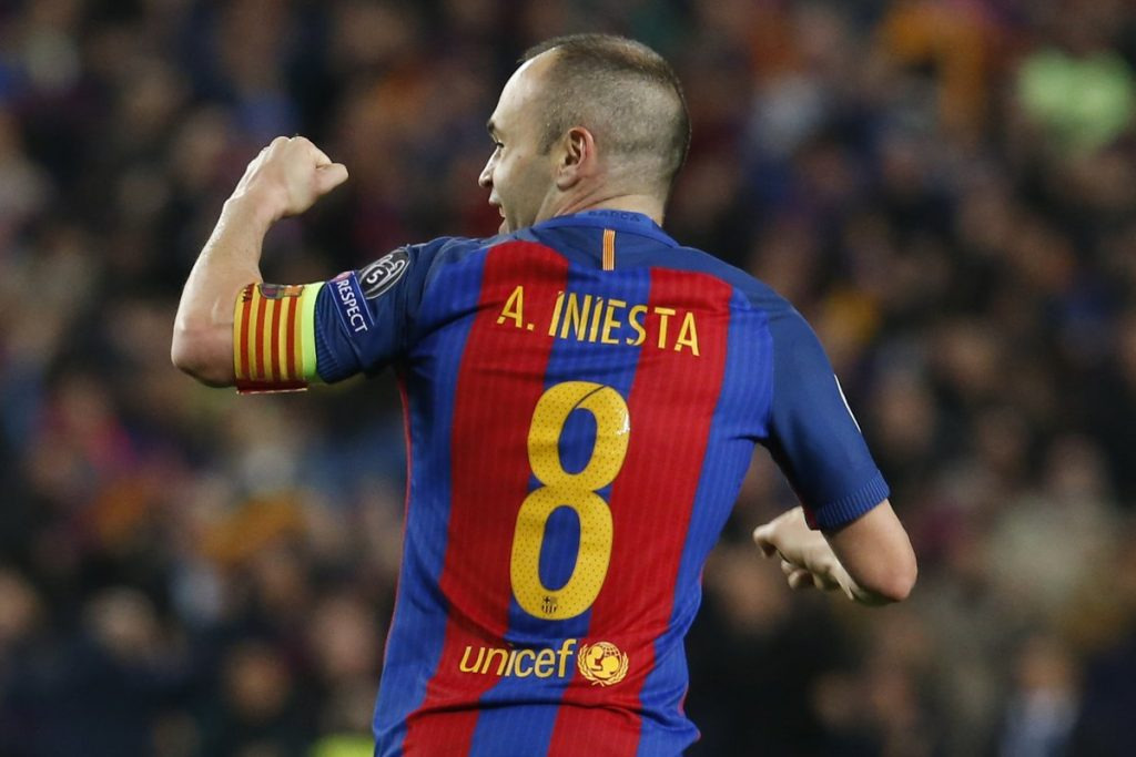 Quem usa a camisa 8 no futebol?