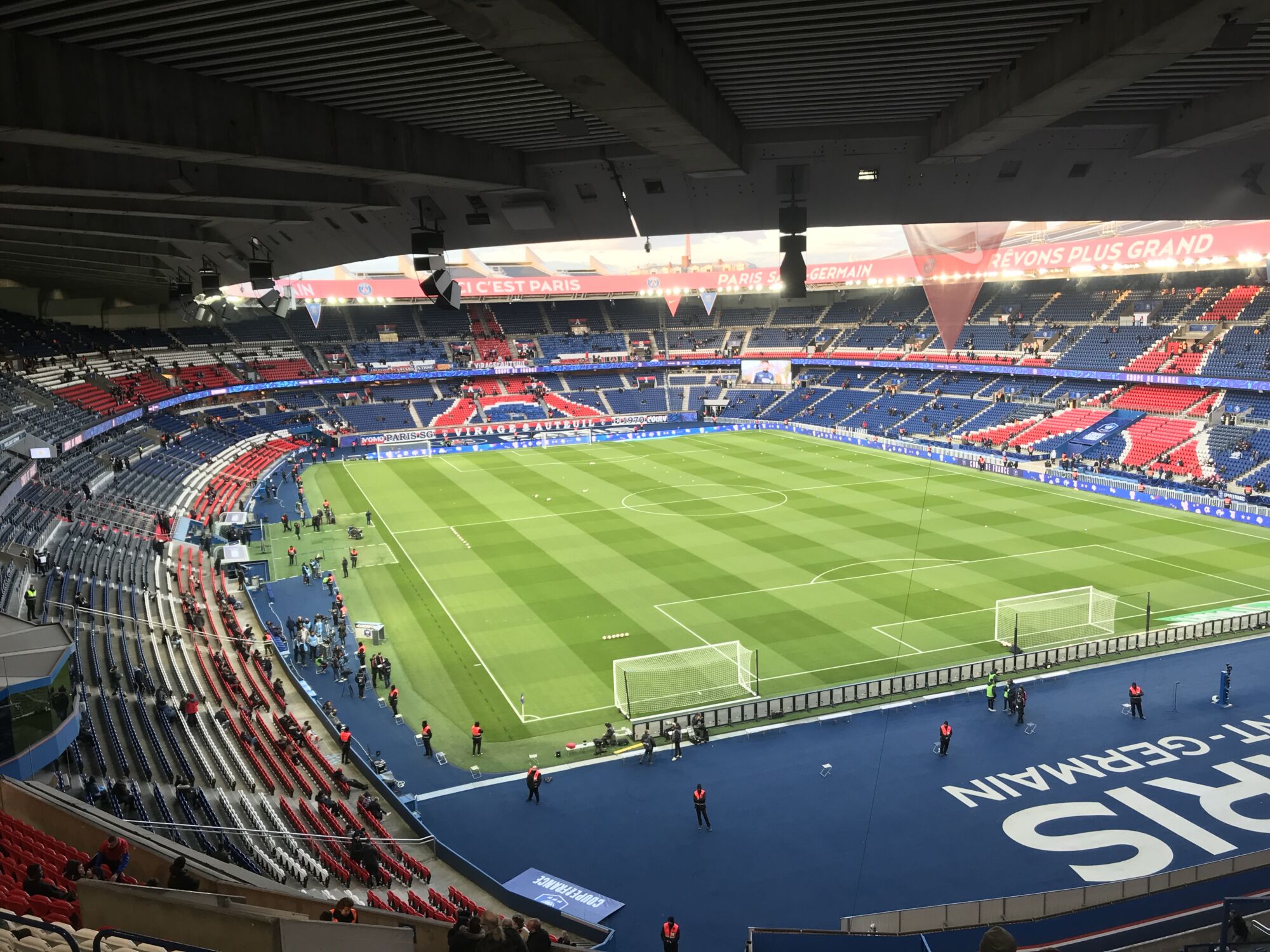 Parc des Princes – Wikipédia, a enciclopédia livre