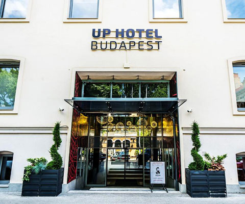 uphotel-budapeste